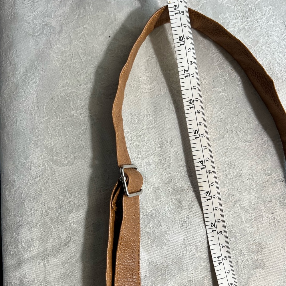 NWT Stone Mountain Multi pocket, Crossbody adjustable strap purse - Picture 11 of 11
